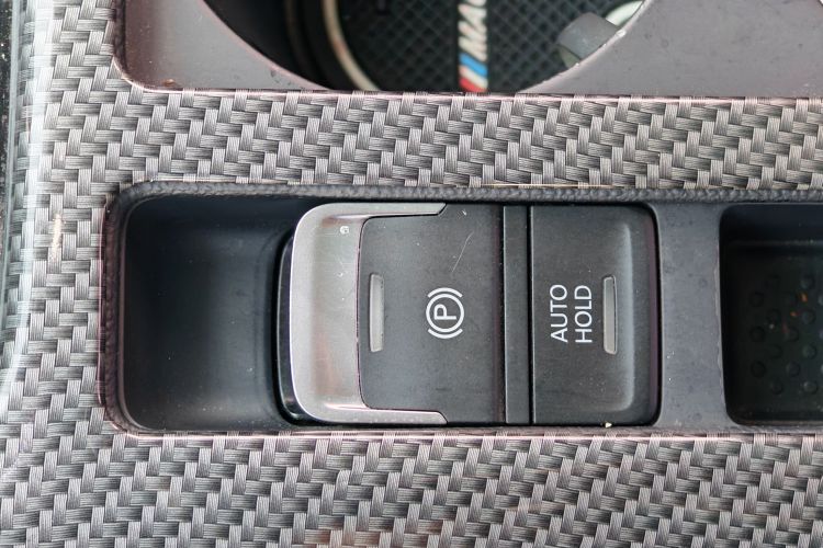 大众 迈腾 2017款 380TSI DSG 豪华型中控内饰7010