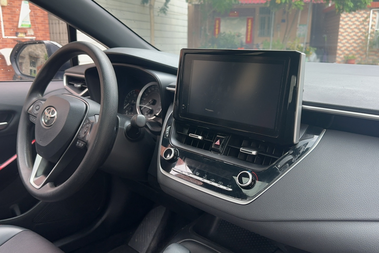 丰田 雷凌 2021款 185T CVT运动版中控内饰7015