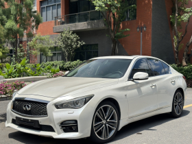 英菲尼迪Q50 2014款 3.7L 豪华运动版
