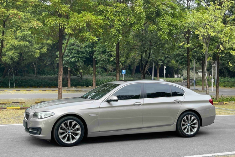 宝马5系 2017款 525Li 领先型车身外观6003