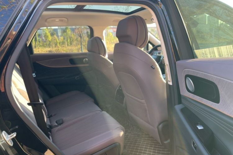 奇瑞 瑞虎9 C-DM 2025款 1.5T 106KM超享版 7座 磷酸铁锂中控内饰7005