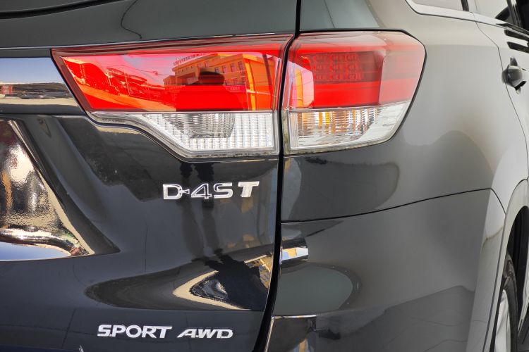 丰田 汉兰达 2018款 2.0T 四驱豪华版 7座 国V车身外观6010