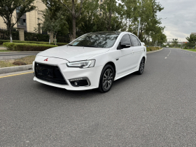 三菱 翼神 2016款 1.8L 手动黑白复刻版