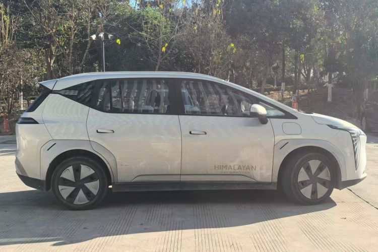 埃安 AION Y 2023款 Younger车身外观6008