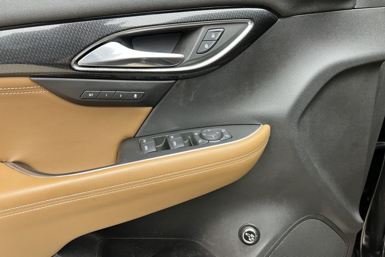 别克 2020款 昂科威S 652T 两驱限量S运动版中控内饰7013