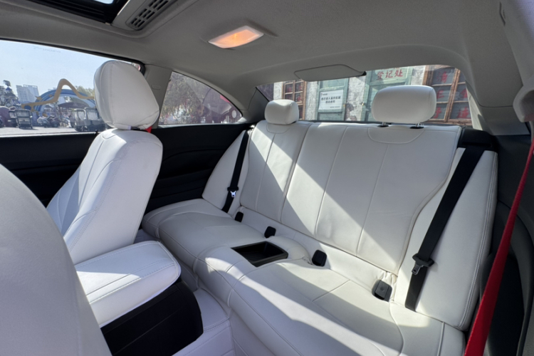 宝马2系(进口) 2015款 218i中控内饰7002