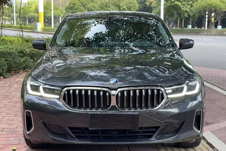 宝马6系GT 2021款 630i 豪华设计套装车身外观6005