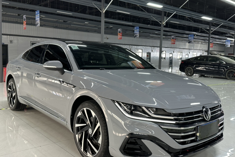 一汽-大众CC 2023款 330TSI 炫目版车身外观6004