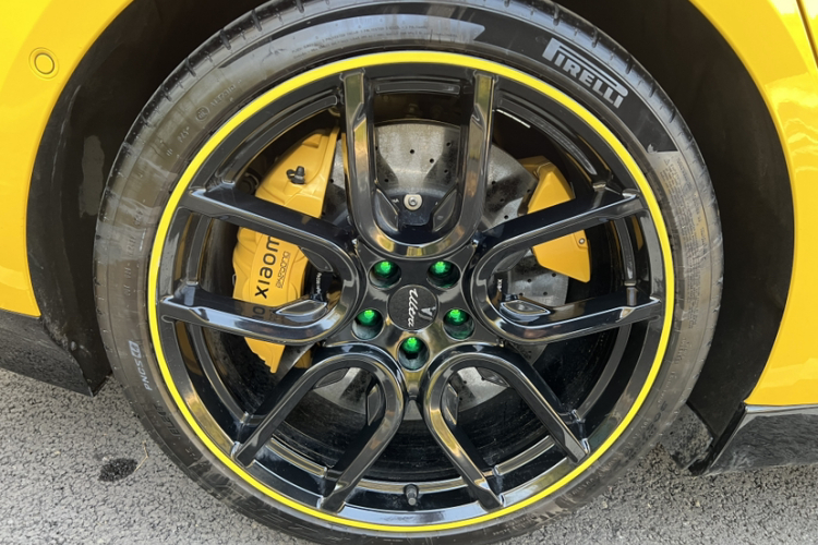 小米汽车 小米SU7 Ultra 2025款 Ultra中控内饰7006