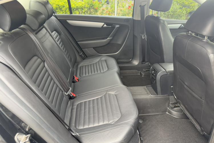 大众 迈腾 2015款 1.8TSI 领先型中控内饰7013