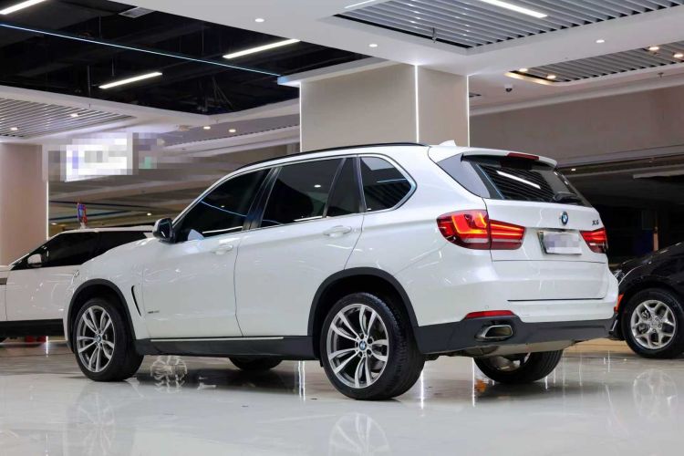 宝马X5(进口) 2019款 xDrive40i M运动套装车身外观6003