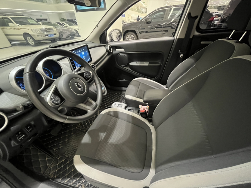 欧拉黑猫 2021款 301km 萌宠版