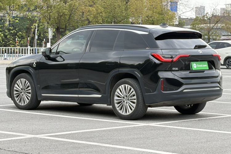 蔚来ES6 2020款 420KM 运动版车身外观6003