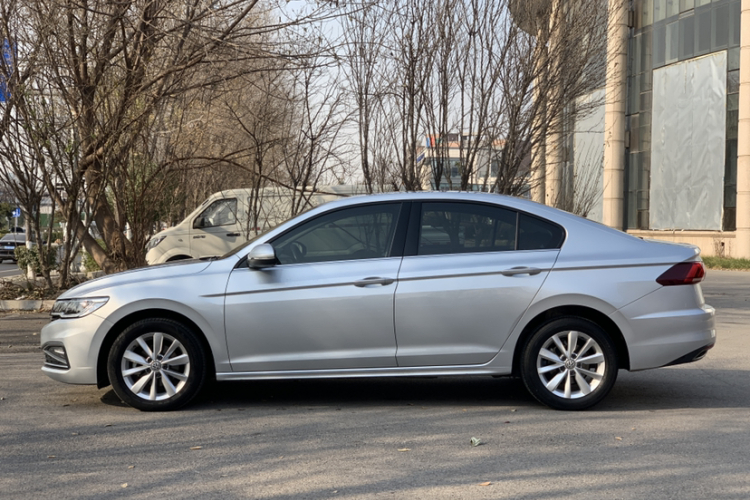 大众 宝来 2020款 1.5L 自动舒适型车身外观6010