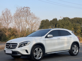 奔驰GLA 2016款 GLA 200 动感型