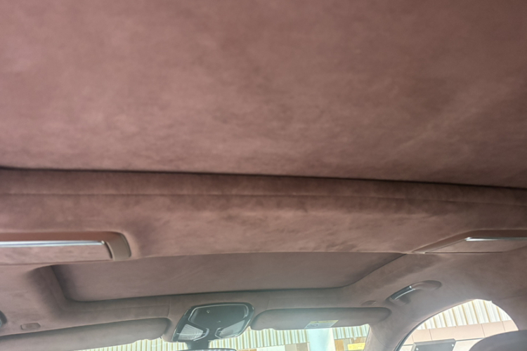 宝马7系 2018款 740Li 领先型 M运动套装中控内饰7007