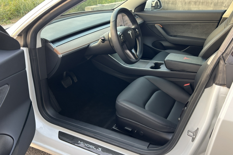 特斯拉 Model 3(进口) 2019款 长续航后驱版中控内饰7001