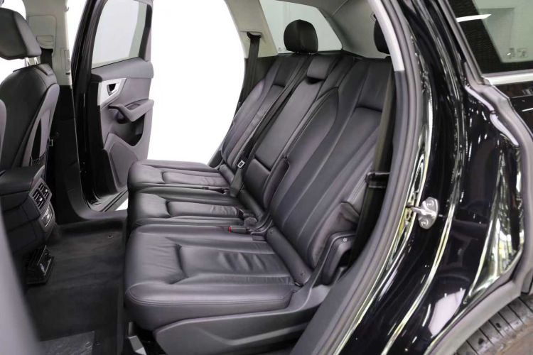 奥迪Q7 2016款 40 TFSI S line运动型中控内饰7005