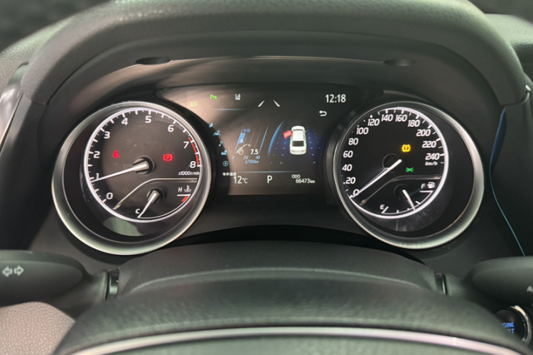 丰田 凯美瑞 2021款 2.0G 豪华版中控内饰15