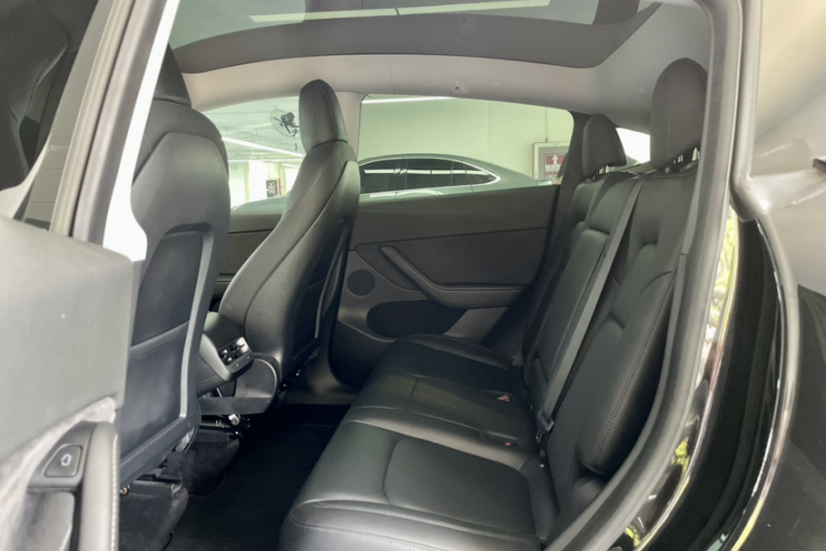 特斯拉 Model Y 2021款 长续航全轮驱动版 3D7中控内饰7007