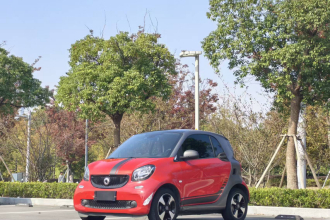 smart fortwo 2018款 1.0L 52千瓦硬顶激情版 国V