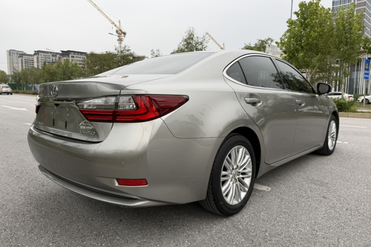 雷克萨斯ES 2015款 250 典雅版车身外观6006