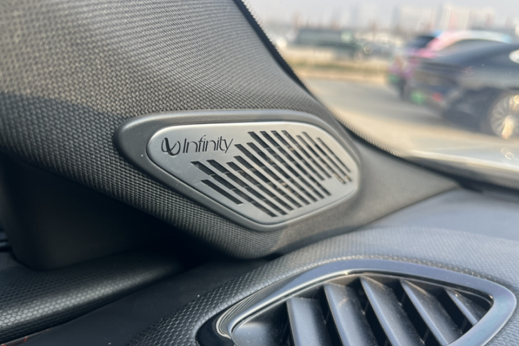 领克03 2019款 1.5TD DCT劲Pro版 国VI中控内饰7006