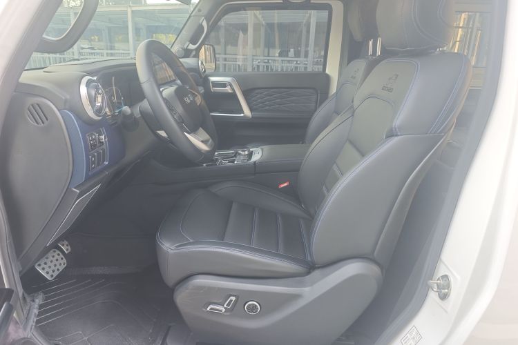 北京BJ40 2020款 2.0T 自动四驱致敬2020版侠客型局部细节19