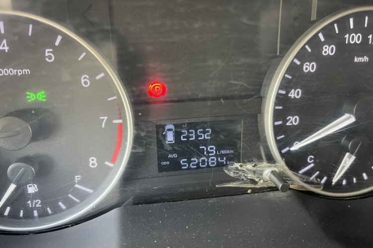 江淮瑞风 瑞风M3 2019款 PLUS 宜家版 1.8L 豪华型 9座中控内饰15