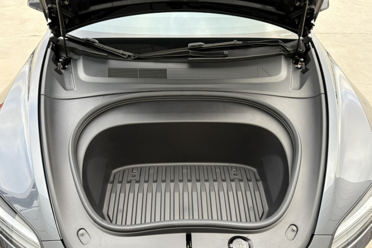 特斯拉 Model 3 2023款 后轮驱动版局部细节24