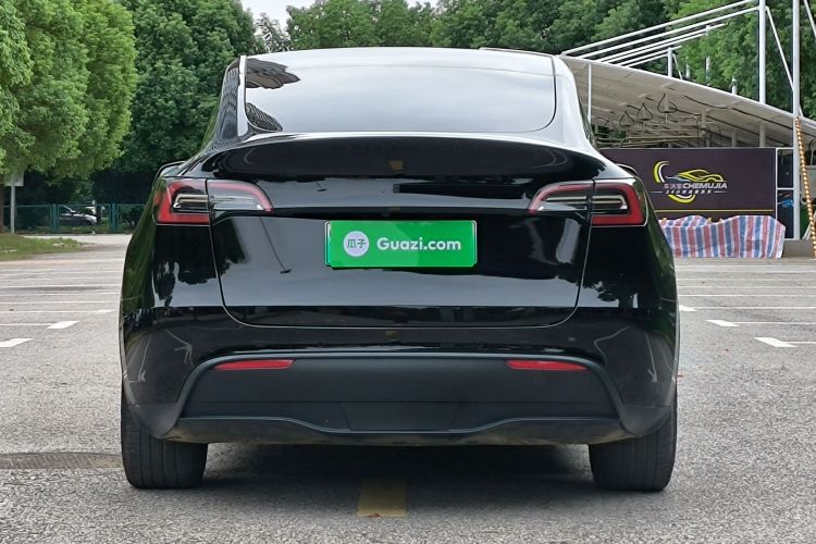 特斯拉 Model Y 2022款 改款 后轮驱动版车身外观6004
