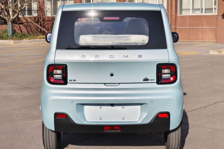 吉利银河 2024款 熊猫mini 200km 耐力熊车身外观6004