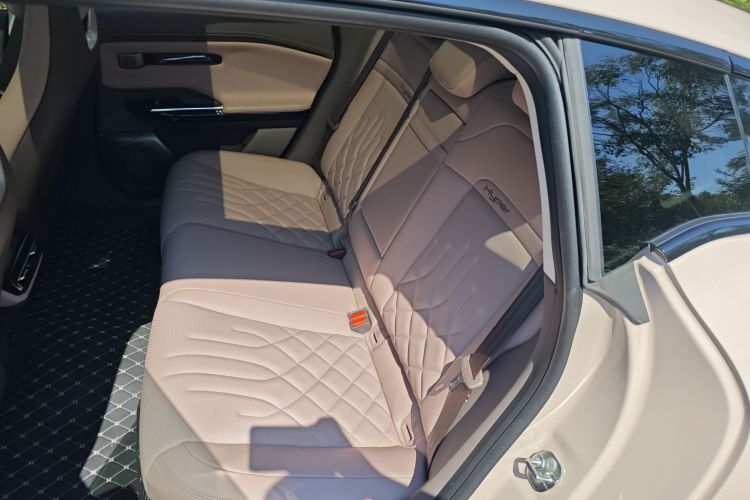 昊铂GT 2024款 全球款 710特高压激光雷达版中控内饰7004