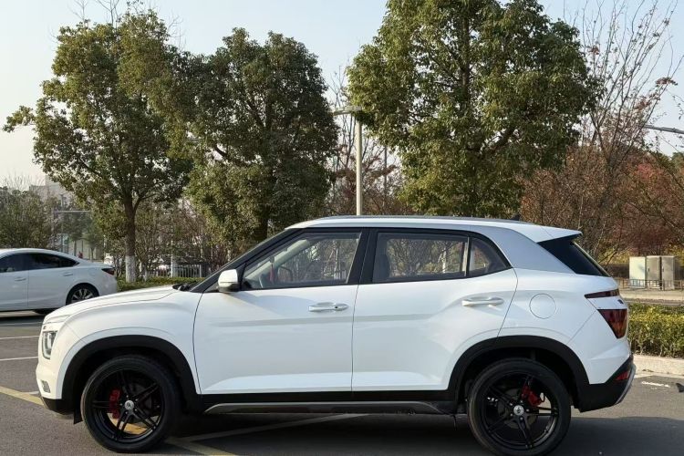 北京现代ix25 2020款 1.5L CVT GLS智能型车身外观6007