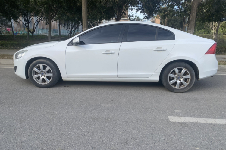 沃尔沃S60(进口) 2012款 1.6T DRIVe 舒适版车身外观6008