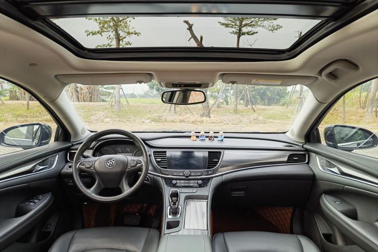 别克 君越 2019款 28T 豪华型中控内饰7003