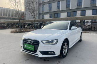 奥迪A4L 2016款 30 TFSI 典藏版 自动舒适型