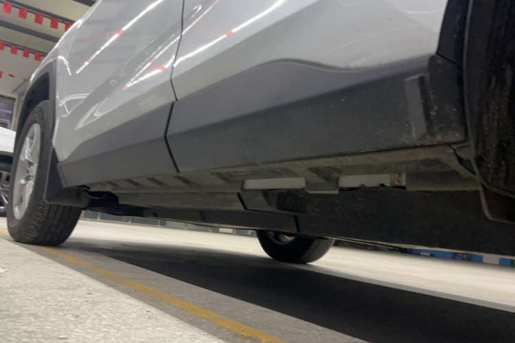 丰田 RAV4荣放 2023款 2.0L CVT两驱都市版局部细节9002