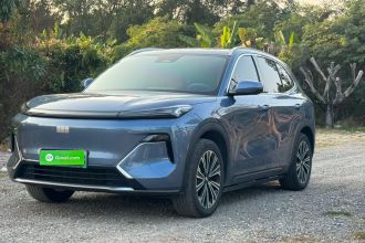 吉利银河 银河星舰7 EM-i 2025款 120km 领航版