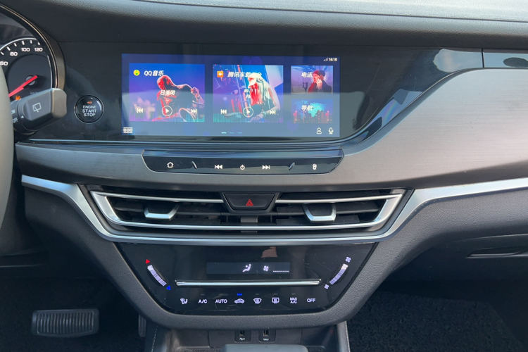 长安CS35PLUS 2019款 1.4T DCT畅联蓝鲸版局部细节16