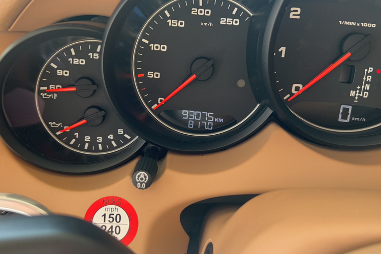 保时捷 2015款 Cayenne 3.0T中控内饰15