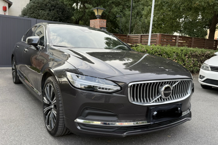 沃尔沃S90 2025款 B5 智远豪华版车身外观6003