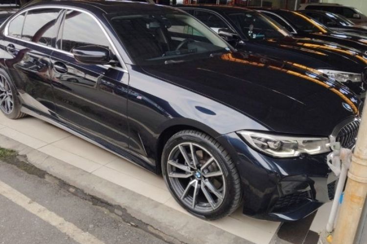 宝马3系 2020款 改款 325Li M运动套装车身外观6002