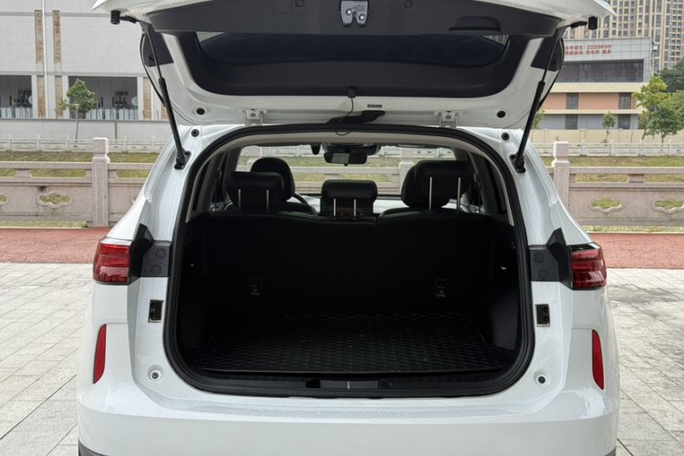 哈弗H6 2021款 第三代 1.5T 自动两驱Max局部细节23