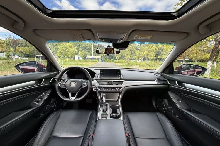 本田 雅阁 2018款 260TURBO 豪华版 国V中控内饰7005