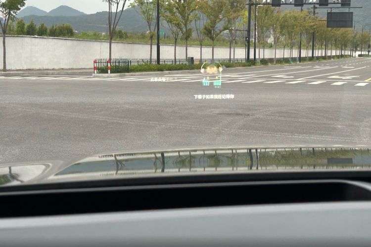 领克900 2025款 1.5T Ultra中控内饰7009