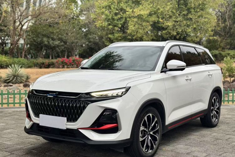 长安欧尚X7 PLUS 2023款 畅享版 1.5T自动尊贵型 7座车身外观6002