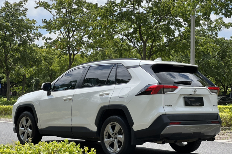 丰田 RAV4荣放 2020款 2.0L CVT两驱风尚版车身外观6007