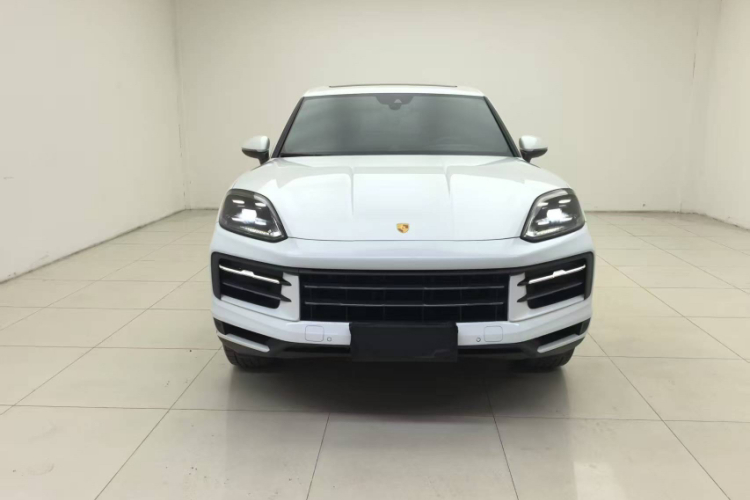 保时捷 2024款 Cayenne 3.0T车身外观6008