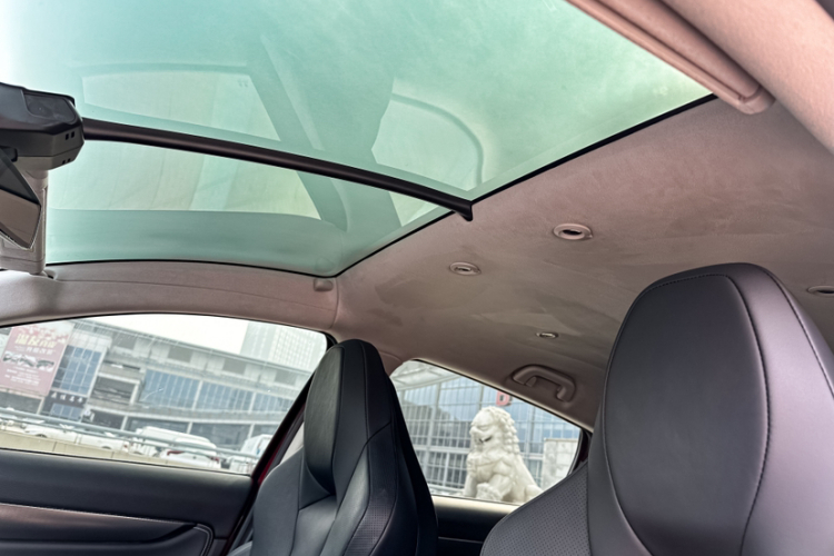 小鹏G3 2019款 尊享版中控内饰7006